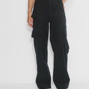 Aritzia TNA Picture Cargo Pant - Black